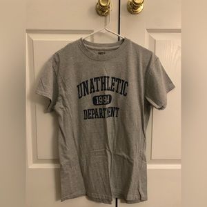 Grey t shirt